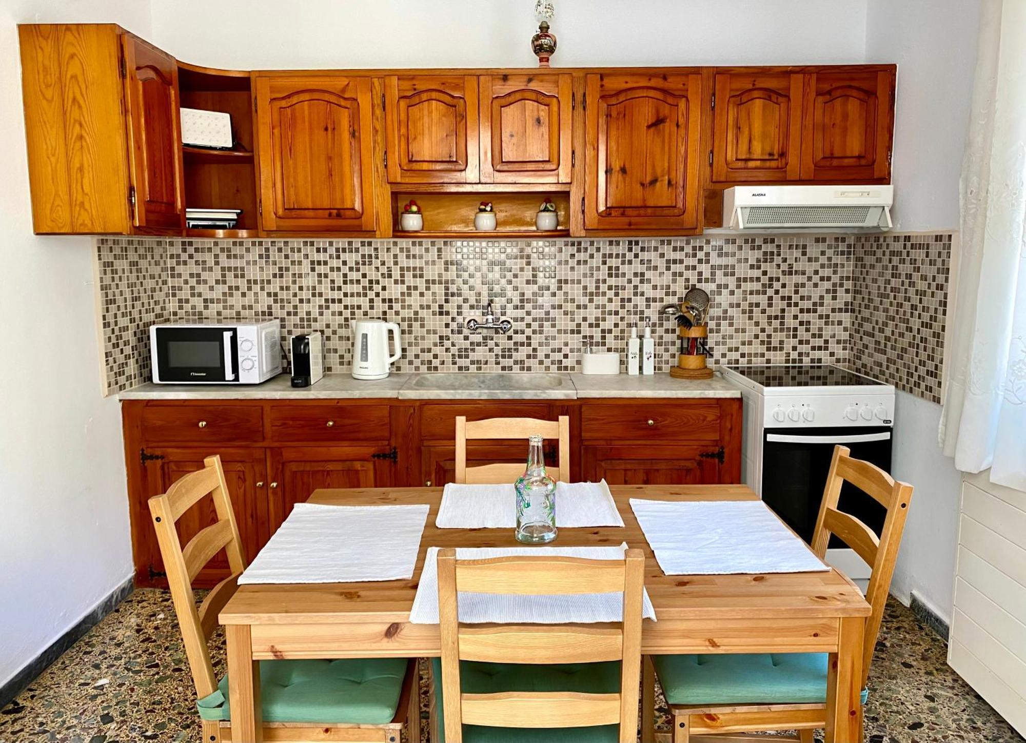 Demie And George Ηouse Villa Loutraki  Exterior foto