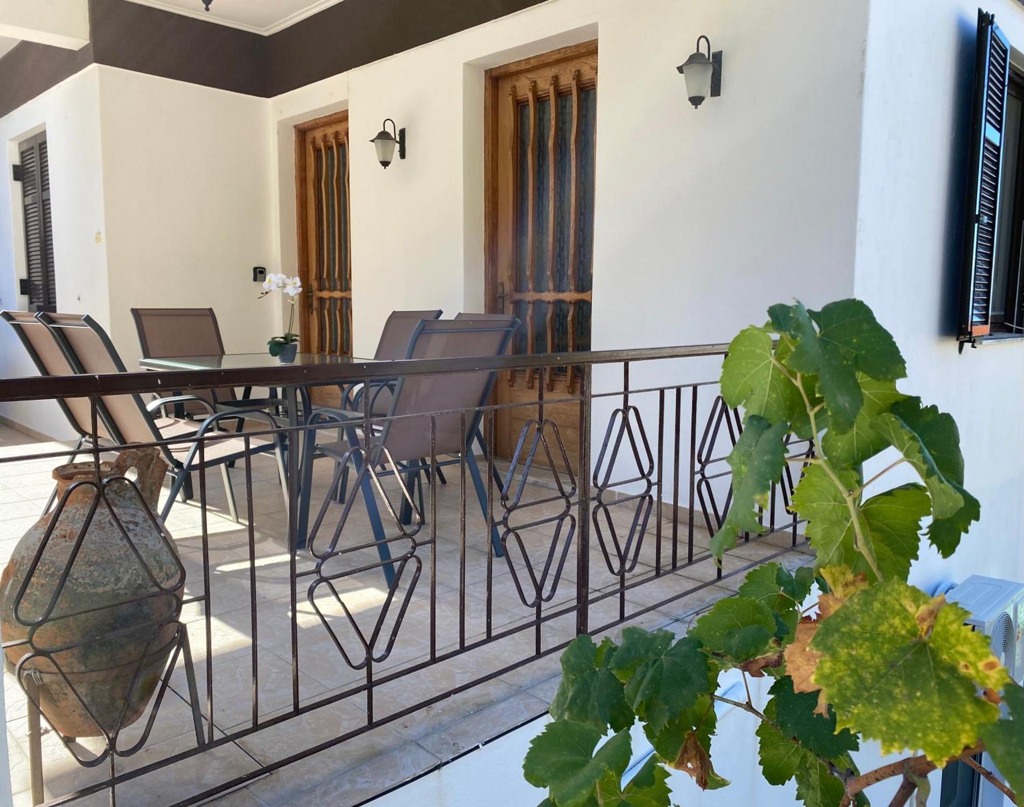 Demie And George Ηouse Villa Loutraki  Exterior foto