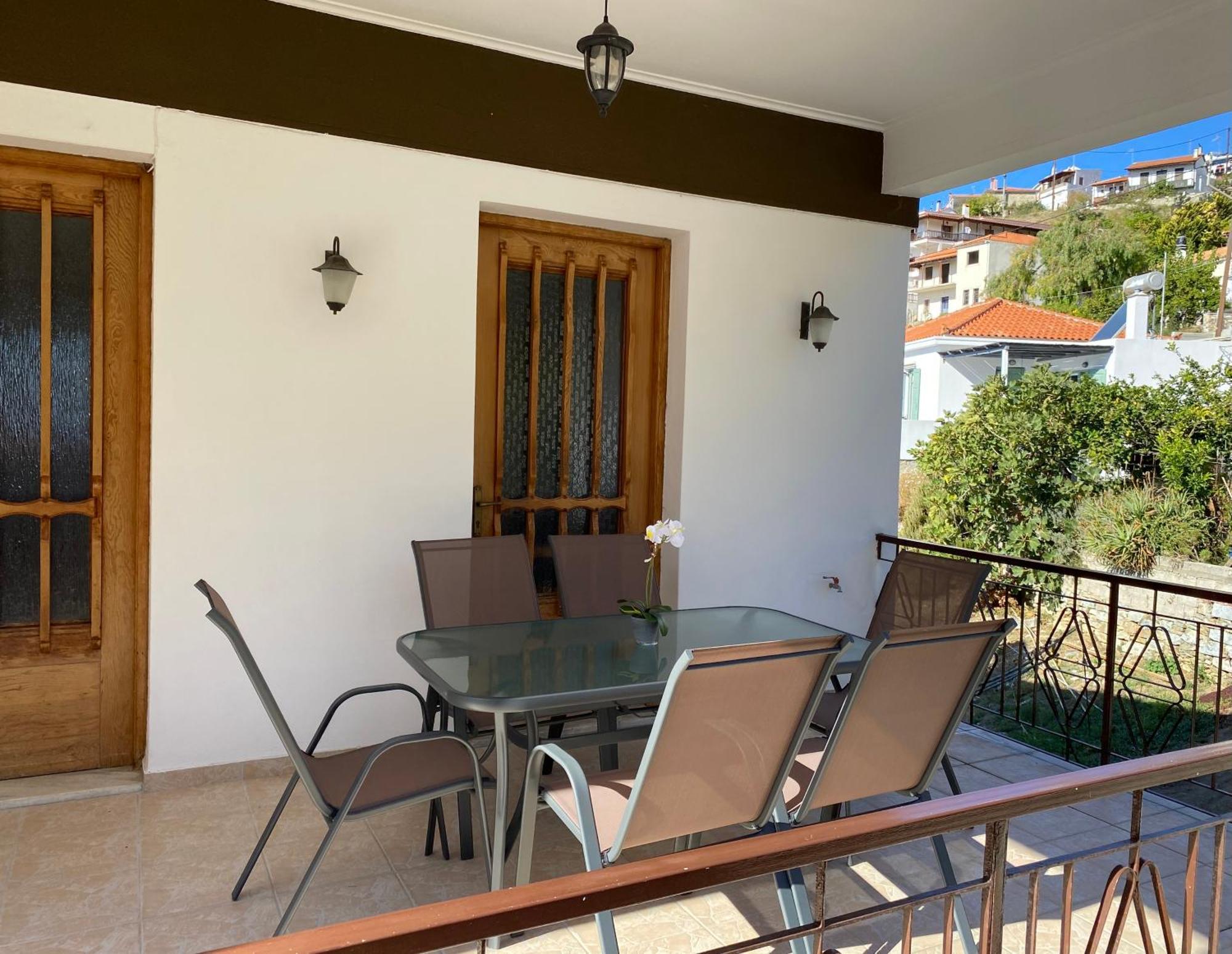 Demie And George Ηouse Villa Loutraki  Exterior foto
